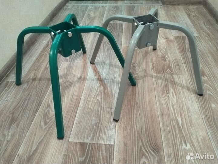 Надежная стойка для елки