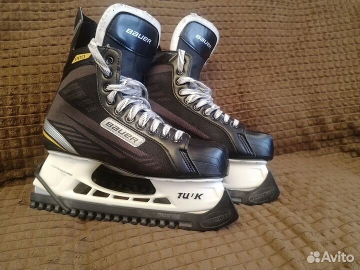 Хоккейные коньки bauer 45 размер