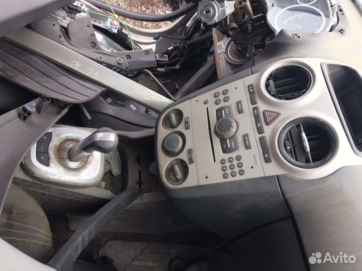 Магнитола штатная Opel Corsa D 2006г