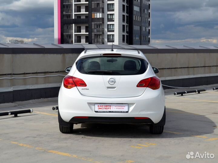 Opel Astra 1.6 AT, 2011, 115 100 км