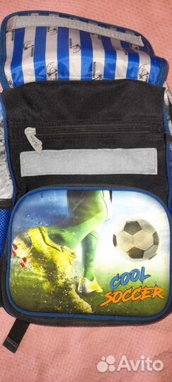 Школьный рюкзак