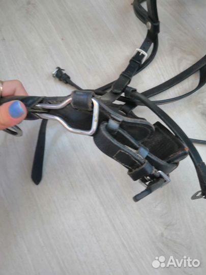 Кавессон кожанный