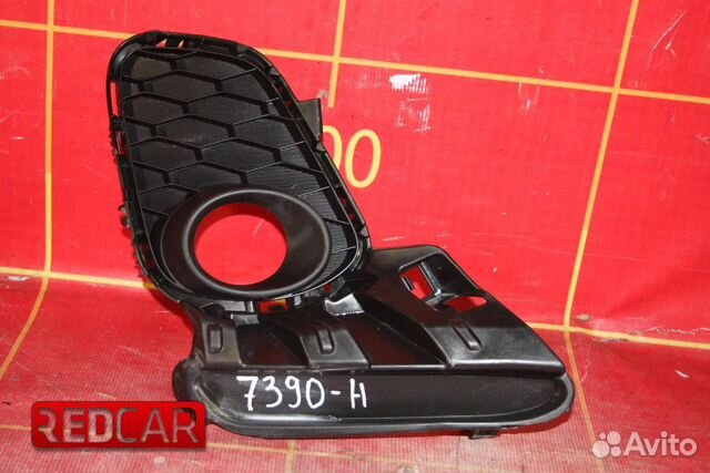 Накладка противотуманной фары прав Mazda 3 BL (11