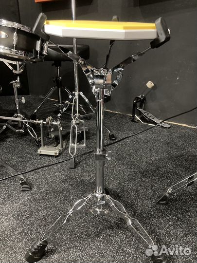 Стойка для малого барабана