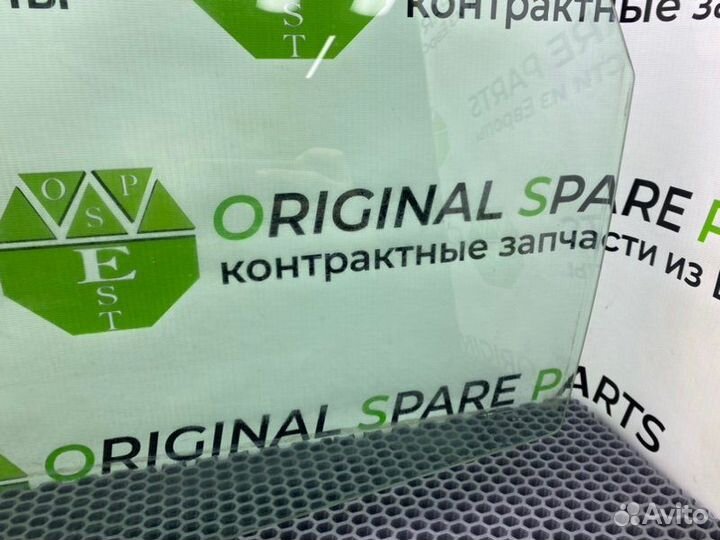 Стекло двери заднее левое Audi A6 C5 avant quattro