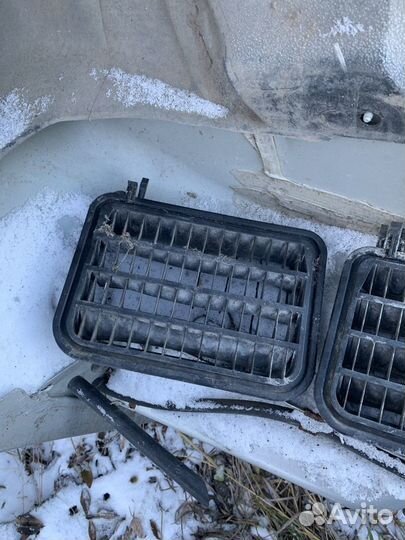 Заслонка воздуховода заднем крыле Бмв f10