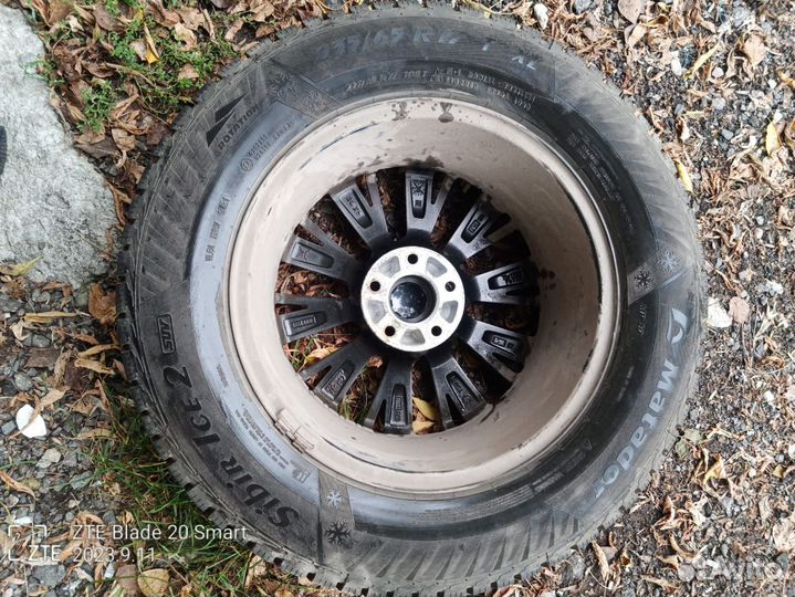 Колеса в сборе r17 зимние