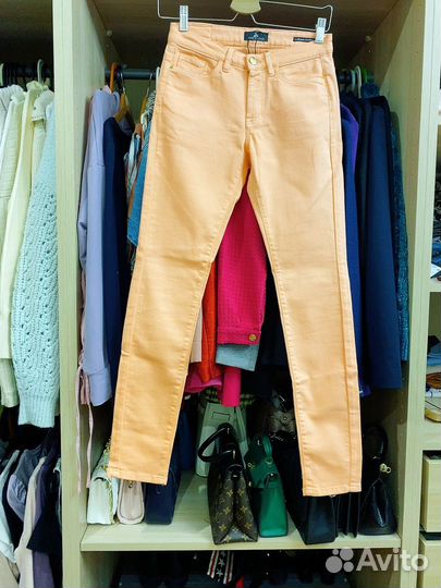 Джинсы новые 42