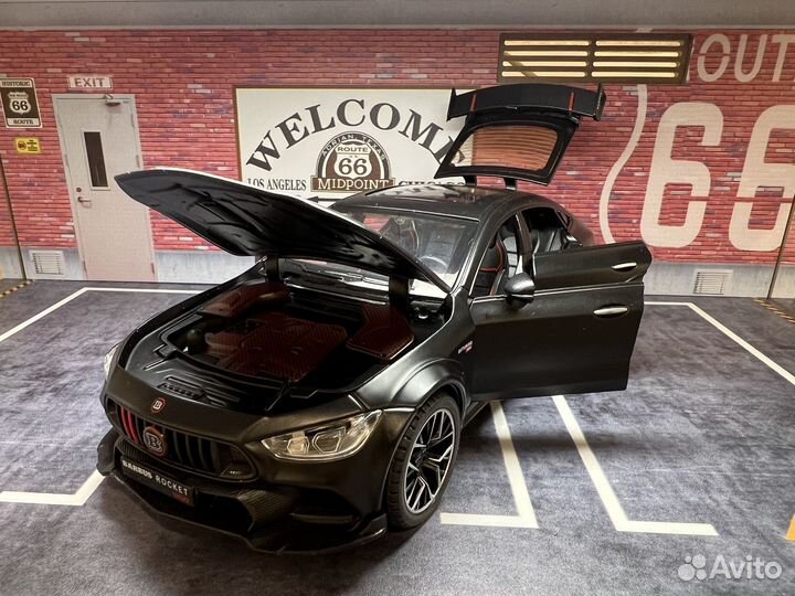 Модель автомобиля Mercedes-Benz GT 63