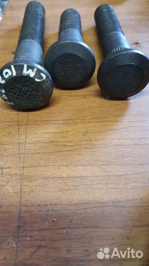 Шпилька колёсная Frl/Inter