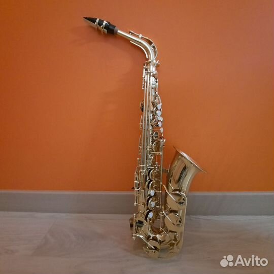 Альт-саксофон Yamaha YAS-280 (из Швейцарии)