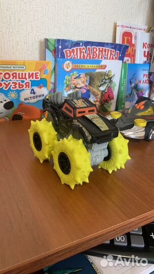 Машинки хотвилс