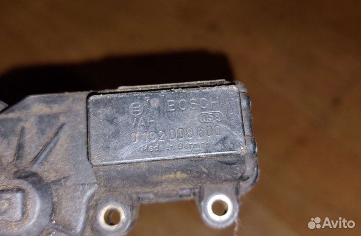 Регулятор холостого хода Golf 3 Passat B3