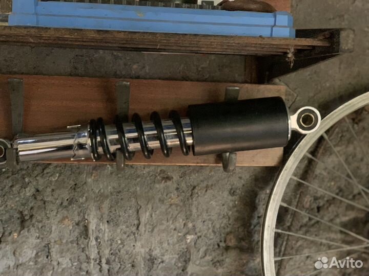 Амортизатор на мопед