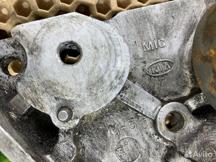 Насос водяной (помпа) Kia Sportage 1