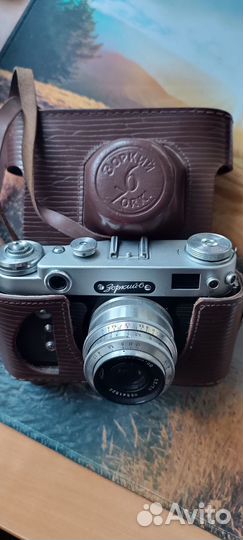 Пленочный фотоаппарат Зоркий-6