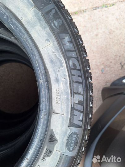 Michelin X-Ice 215/60 R17