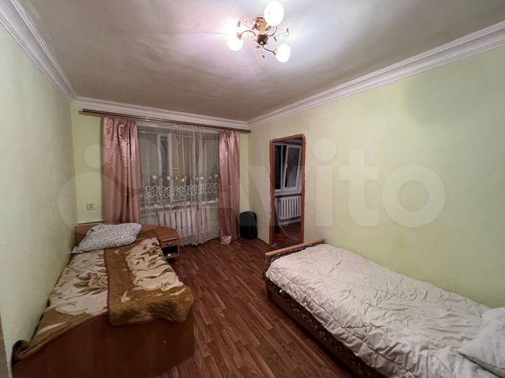 2-к. квартира, 43,3 м², 1/4 эт.