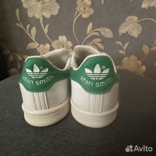 Кроссовки adidas 28 размер