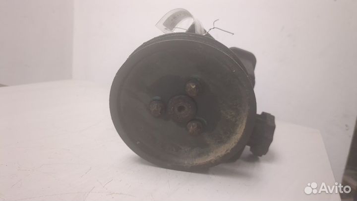 Гур Mercedes E W210, 2001