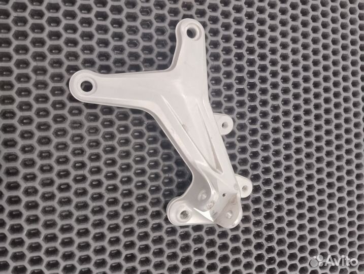 Mv agusta F3 Brutale Dragster 800 675 кронштейн L