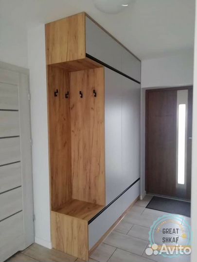 Прихожая двери купе