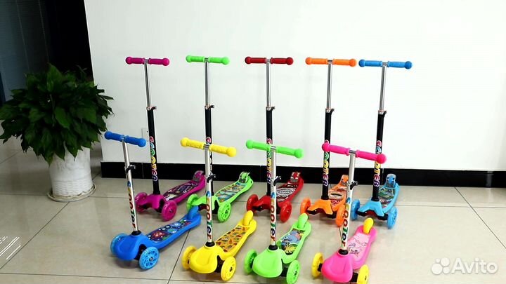 Трехколесный самокат