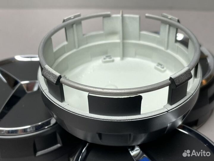 Колпачки ступицы колес AMG Mercedes Ориг Новая