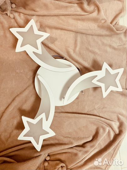 Люстра потолочная новая