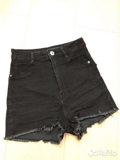 Шорты с завышенной талией