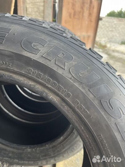 Bridgestone Ice Cruiser 5000 215/60 R16 95T