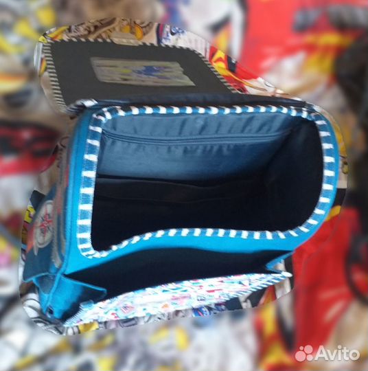 Школьный рюкзак