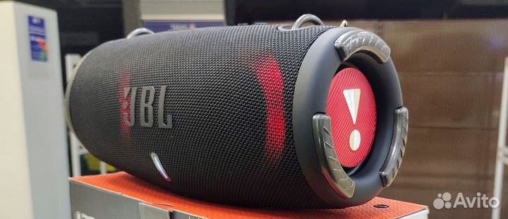 Блютуз колонка JBL