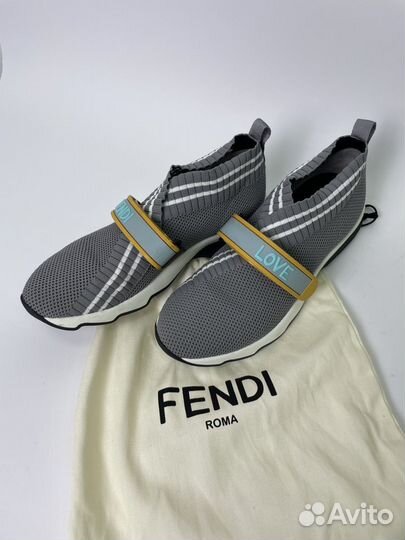 Кроссовки Fendi, 38