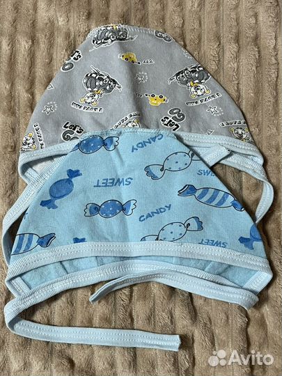 Шапочки и чепчики