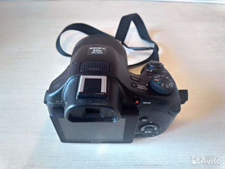 Sony Cyber-shot DSC-HX400