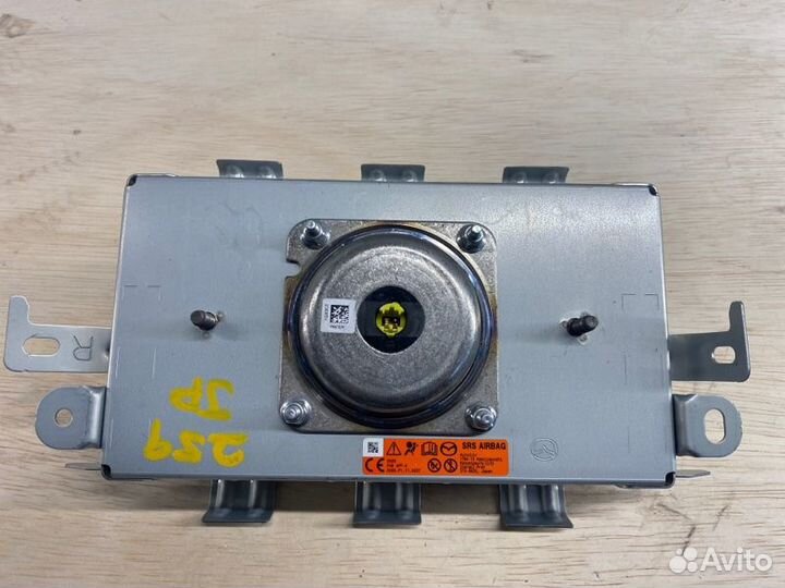 Подушка безопасности пассажира (airbag пассажира)