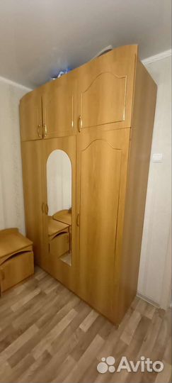 Шкафы тумбочки кровать бу