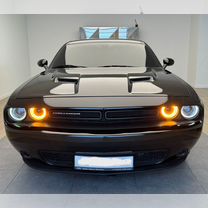 Dodge Challenger 3.6 AT, 2017, 101 000 км, с пробегом, цена 3 600 000 руб.