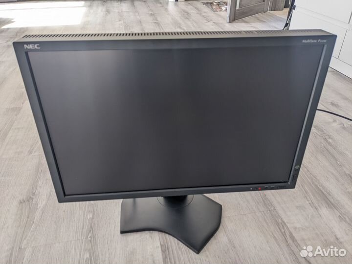 Монитор NEC P241W-BK