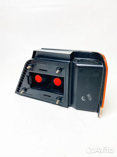 Задний фонарь Ваз 2115 наружный левый