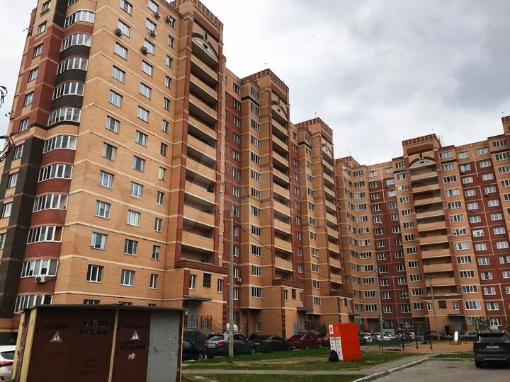 2-к. квартира, 62,6 м², 9/12 эт.