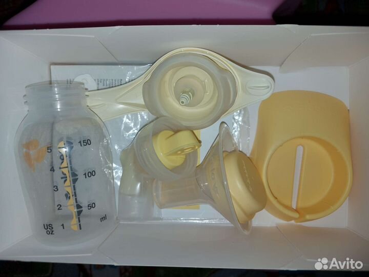 Молокоотсос medela ручной