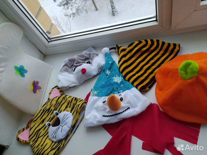 Костюмы, маски, шапочки