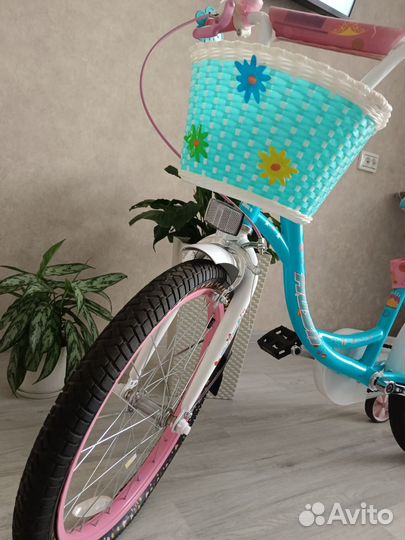 Велосипед для девочки 6 - 8 лет