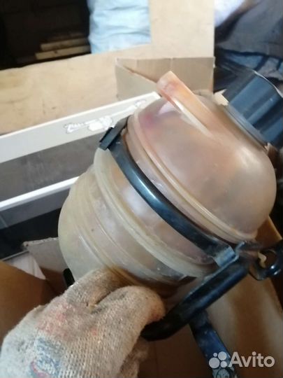 Расширительный бачок peugeot 206