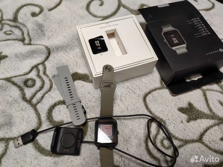 Умные часы amazfit bip s