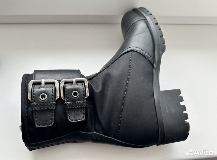 Ботинки Prada