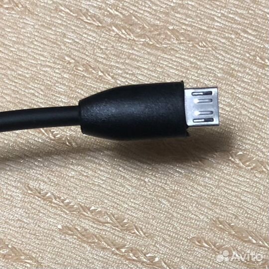 Зарядное устройство для телефона HTC