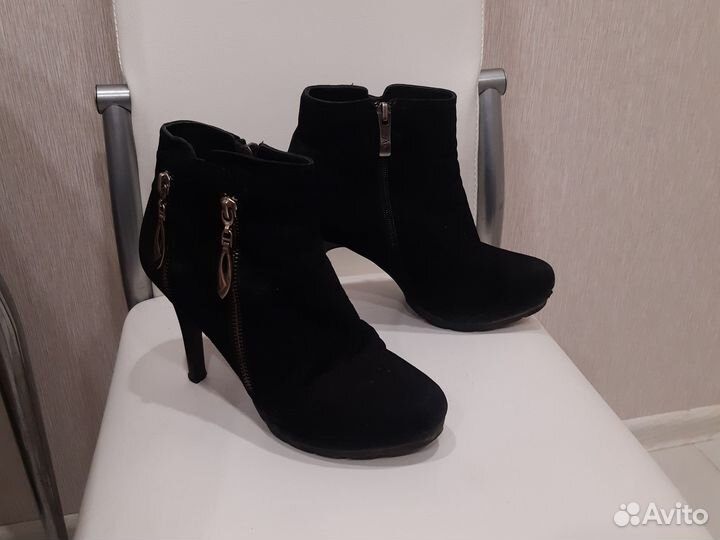 Ботильоны натуральная замша,натуральный мех